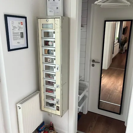 Haus Hutzelbuck In Idyllisch-gruener Lage Naehe An Appartement *