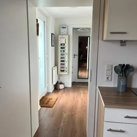 Haus Hutzelbuck In Idyllisch-gruener Lage Naehe An