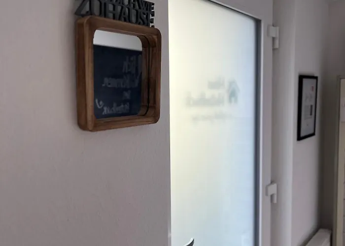 Haus Hutzelbuck In Idyllisch-gruener Lage Naehe An *